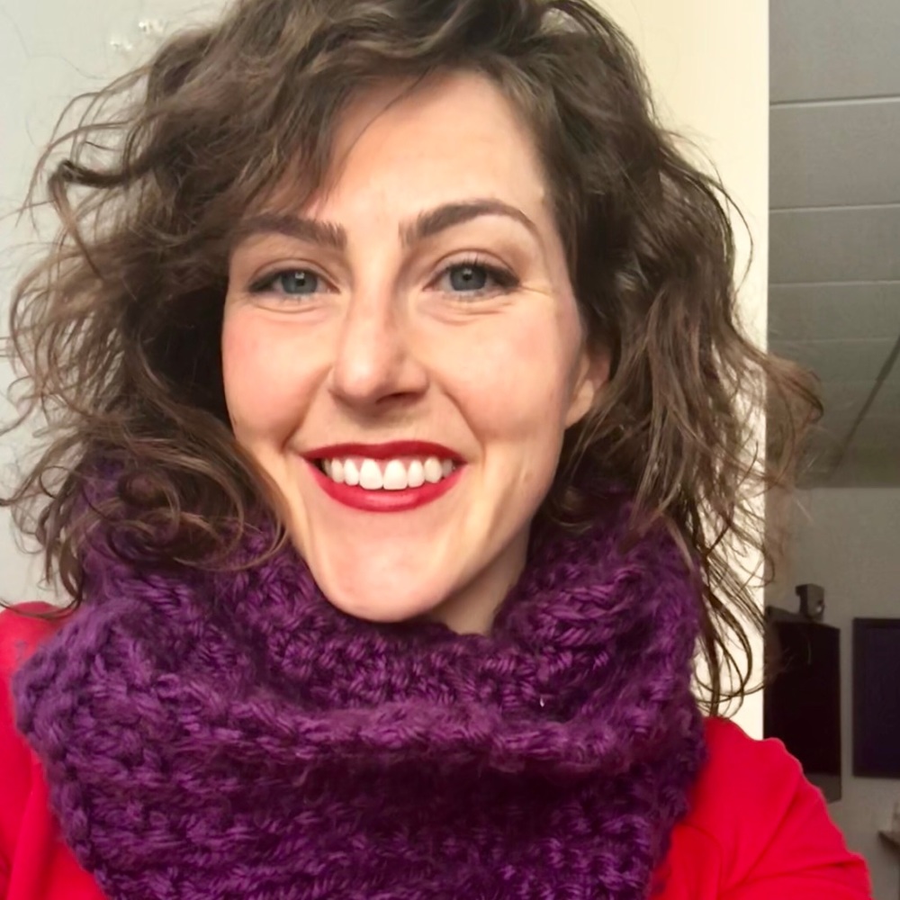 Meet your Posher, Julia